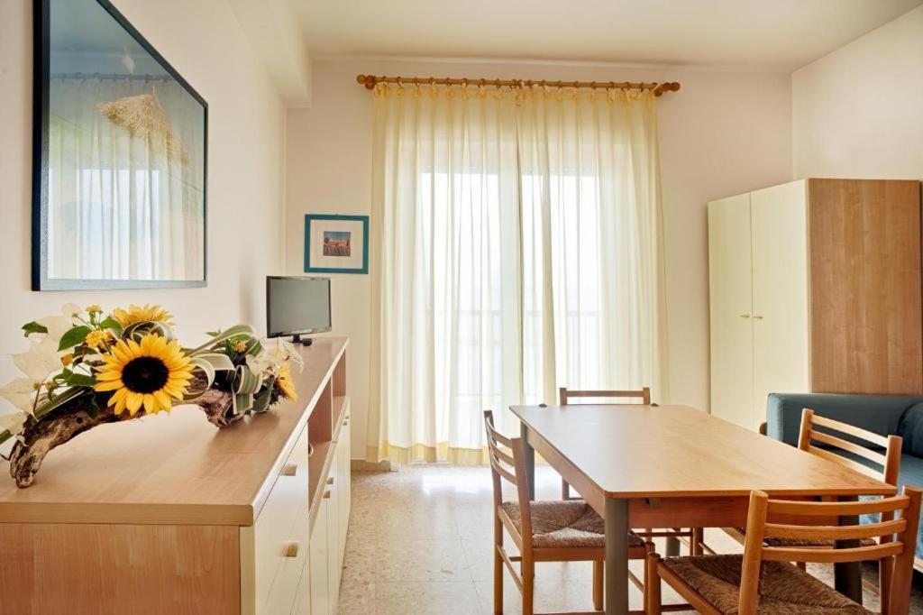 Tourist Residence Σαν Μπενεντέτο ντελ Τρόντο Εξωτερικό φωτογραφία