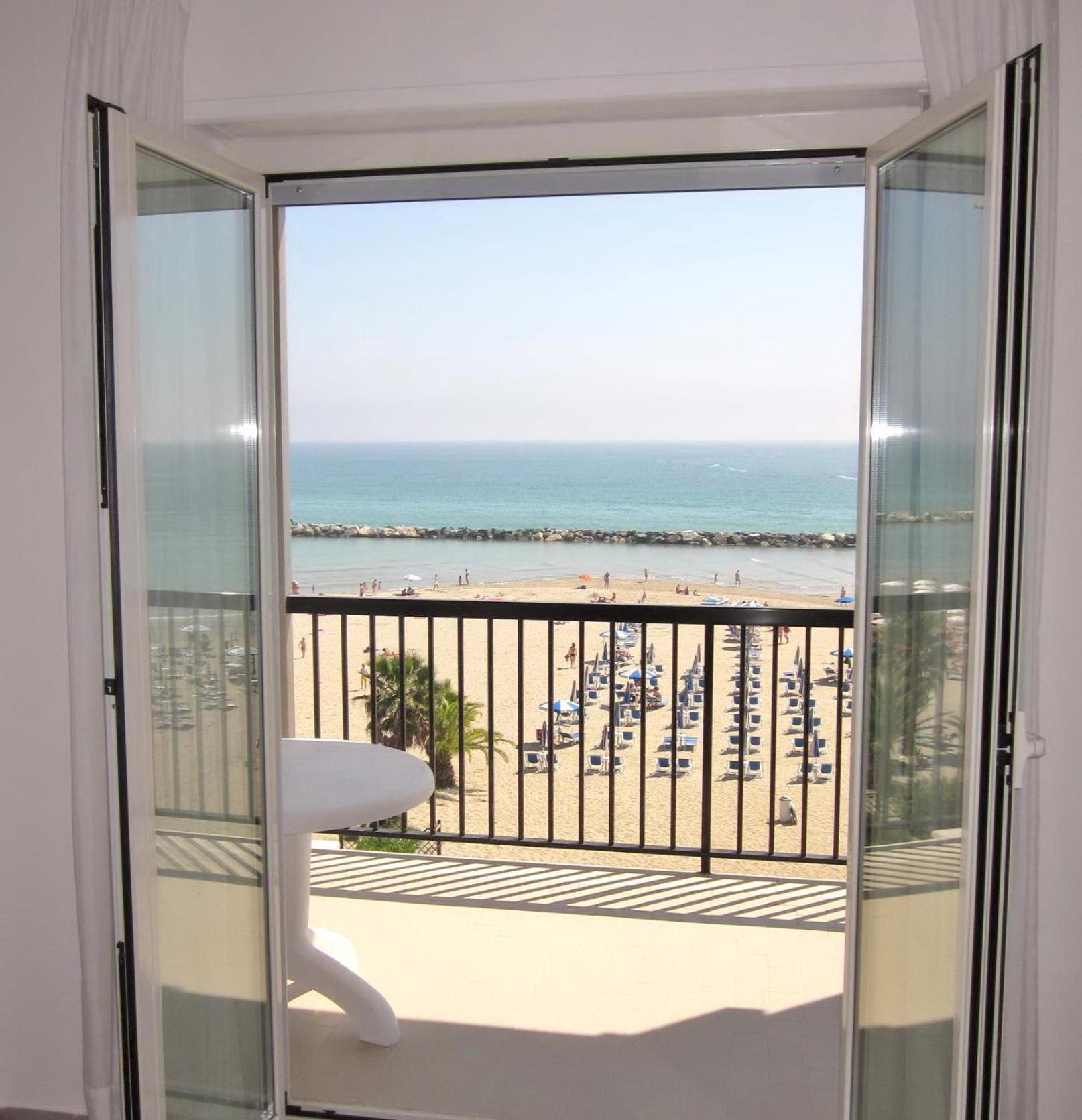 Tourist Residence Σαν Μπενεντέτο ντελ Τρόντο Δωμάτιο φωτογραφία