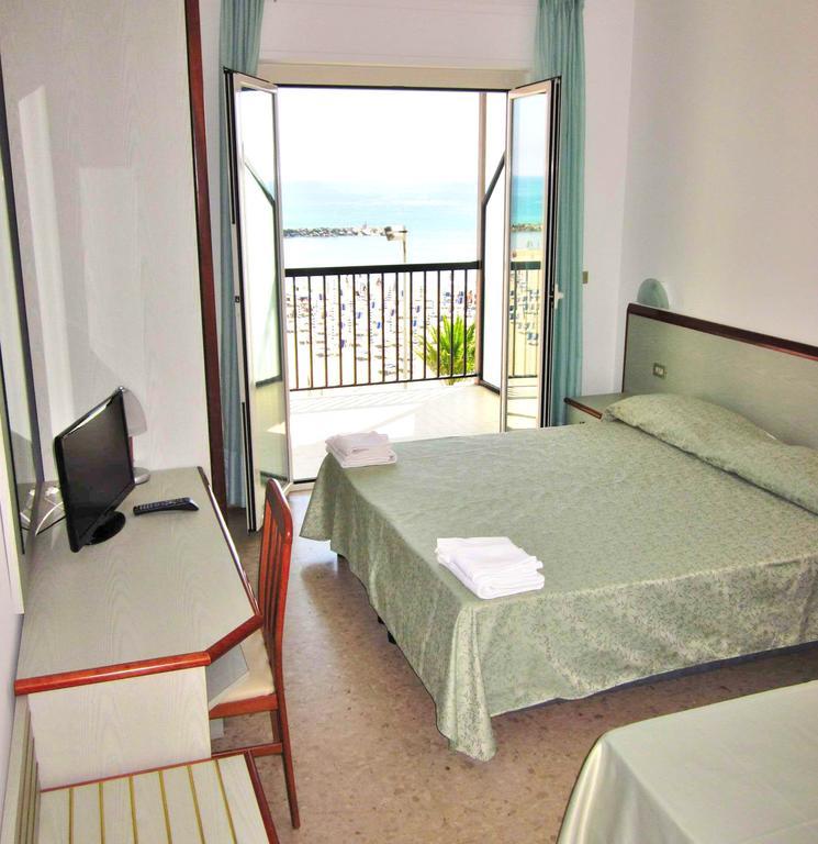 Tourist Residence Σαν Μπενεντέτο ντελ Τρόντο Δωμάτιο φωτογραφία