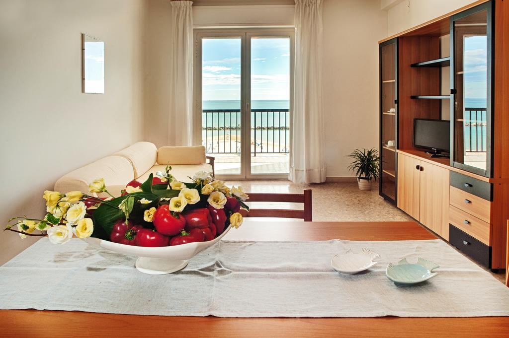 Tourist Residence Σαν Μπενεντέτο ντελ Τρόντο Δωμάτιο φωτογραφία