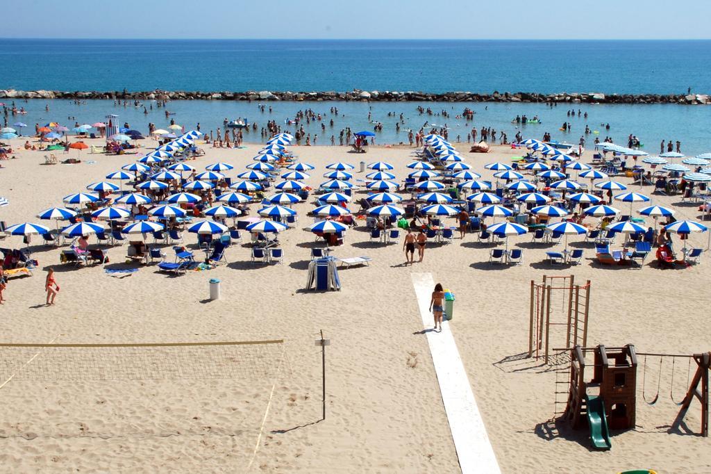 Tourist Residence Σαν Μπενεντέτο ντελ Τρόντο Δωμάτιο φωτογραφία